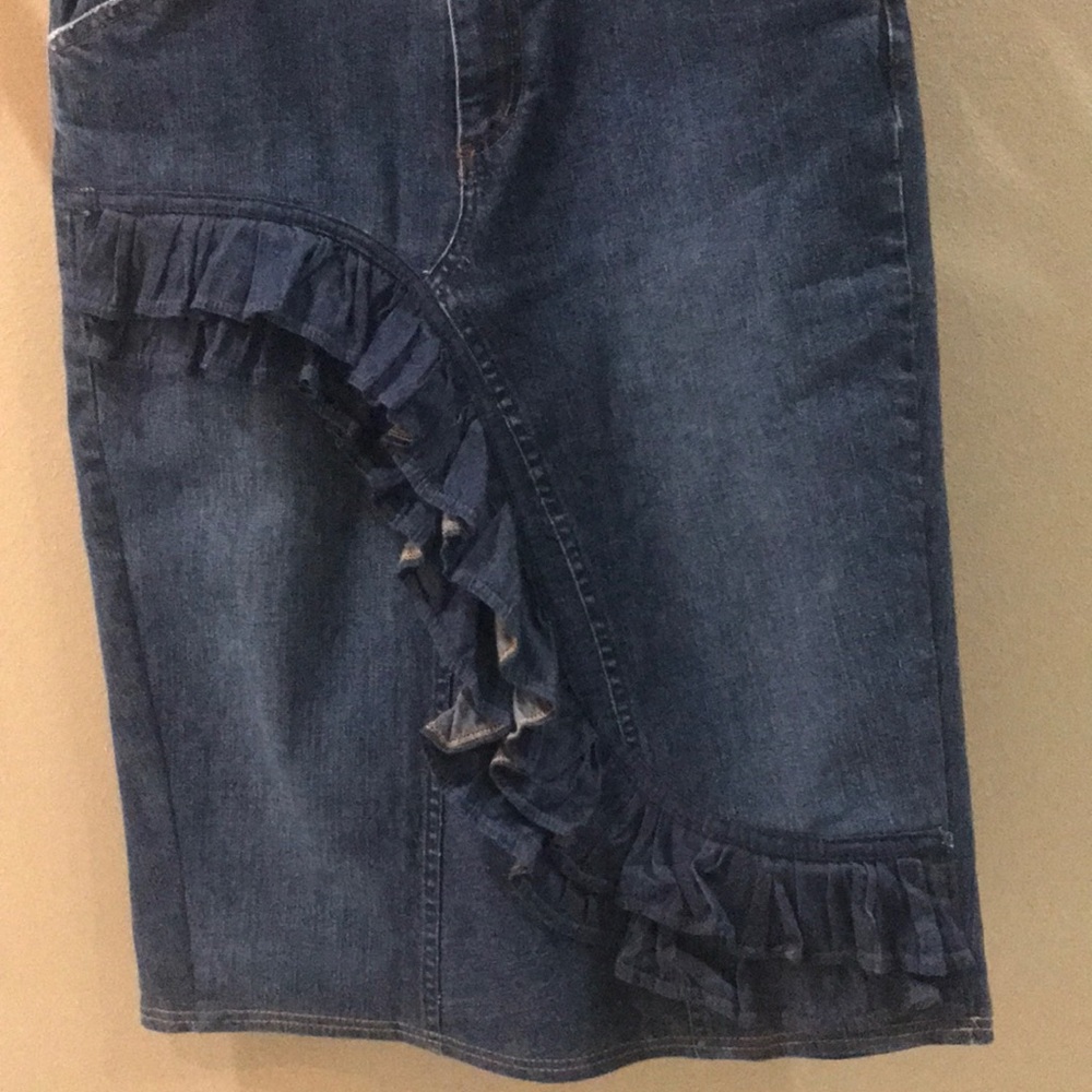 Custom Delarosa Jean Skirt - Picture 3 of 8